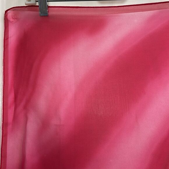 Vtg bright pink & light pink diagonal striped chiffon polyester square scarf - Picture 2 of 8